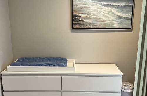 Gig Harbor House | Modern centrally located family friendly home.