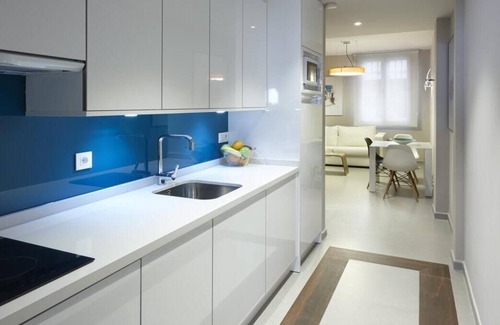 Centro - Sagrario Apartment | Modern, centrally located and with free car park