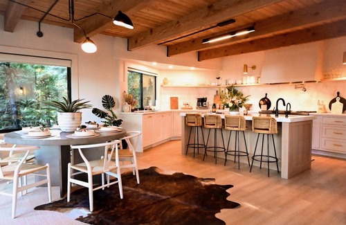 Lake Arrowhead Ski Chalet | Modern Chalet w/Lakeview + Hot Tub -@TrinityHomeLA 4300+sq ft