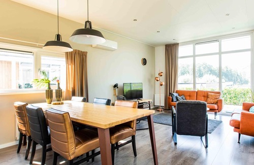 Schin op Geul House | Modern Chalet With Dishwasher, Near Valkenburg