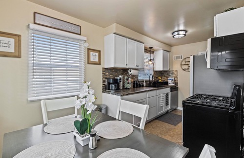 Milwaukee House | “Modern Charm; Stylish Family Home”