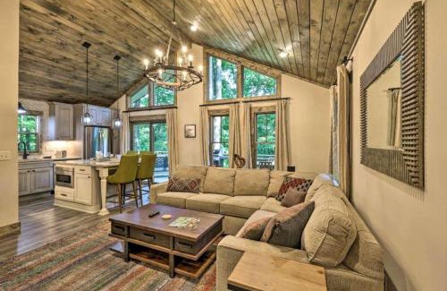 Deep Gap House | Modern Chic Cabin with Game Room and Hiking Trails in North Carolina