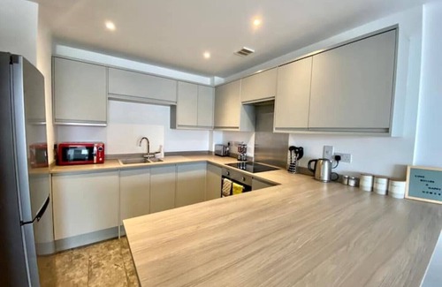 Northampton Apartment | Modern City Centre Apartment | High Speed Internet