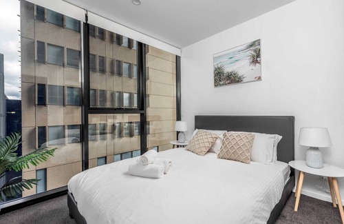 Phillip Apartment | Modern City Escape - Phillip ACT