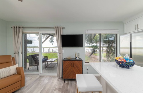 Beaufort Condo | Modern Coastal Escape on Beaufort's Battery Creek