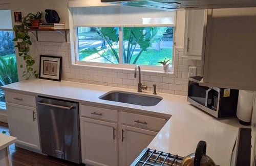 Bay St Louis House | Modern Coastal Oasis - Location✓ Price✓ Spacious✓ Tropical✓ Artwork✓