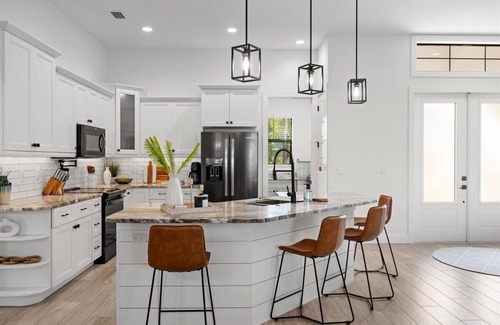 Bonita Springs House | Modern Coastal Retreat