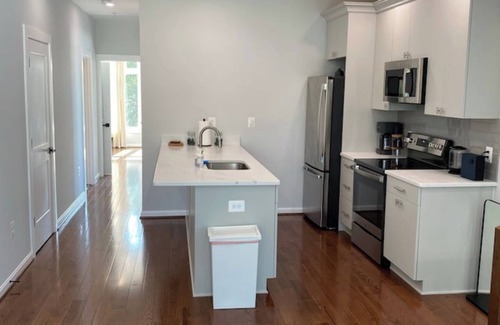 Georgetown Apartment | Modern Comfort 2-bed. King bed