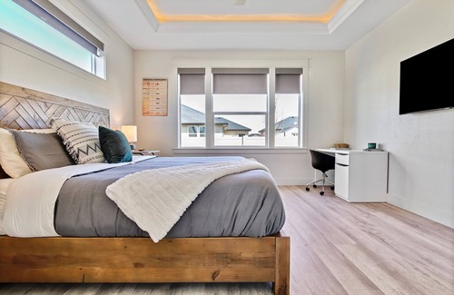Nampa House | Modern Comfort Abode | Nampa ID
