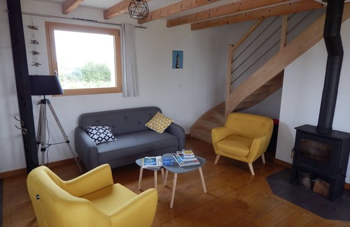 Beuzec-Cap-Sizun House | Modern comfortable holiday home at Cap Sizun