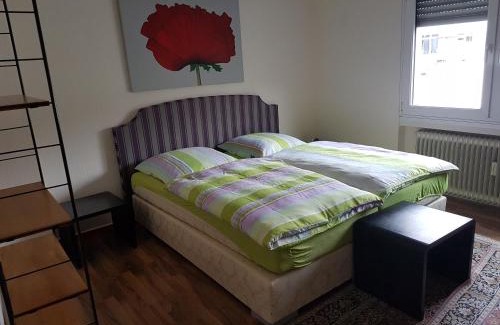 Kreuzau Apartment | modern-comfort-inn 1