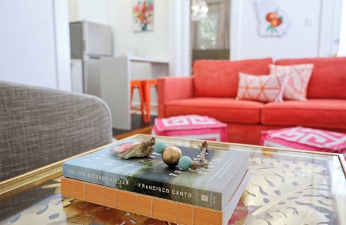 Historic Downtown Savannah Apartment | Modern Comfort Meets Southern Charm +Walk to Forsyth Park + Dog Friendly