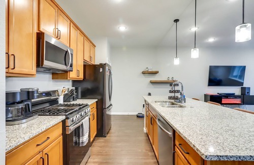 Commerce City House | Modern Commerce City Vacation Rental, Near DIA!