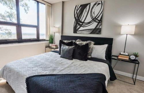 Columbia Apartment | Modern condo closest to the University of SC