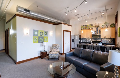 Holland Condo | Modern Condo in Downtown Holland: The Michigan