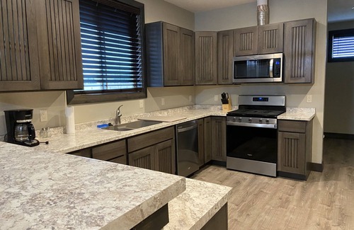 Ennis House | Modern condominium in Ennis