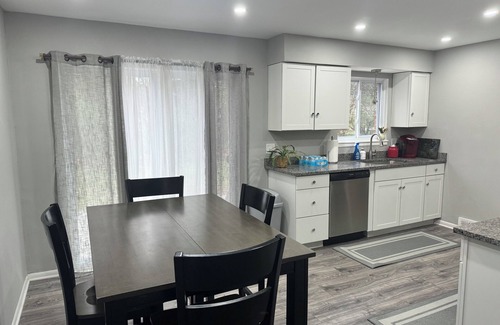 Southfield House | Modern, Convenient 2BR House