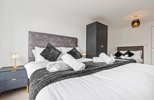 Bordesley Apartment | Modern Cosy 1-Bed, Sleeps 6, Central, Netflix
