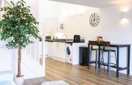 Falmouth Cottage | Modern Cottage with Shared Pool, Hot Tub & Sauna