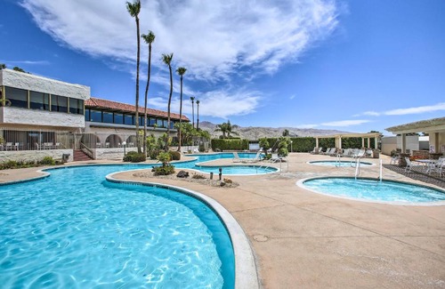 Desert Hot Springs Apartment | Modern Desert Hot Springs Condo with Pool Access!