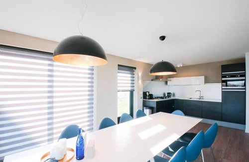 Tholen House | Modern design lodge with combi microwave