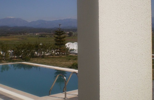 Side Villa | Modern detached villa