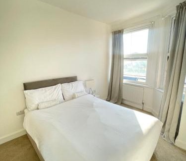 Edgware House | Modern Double Bedroom with Marble private bathroom