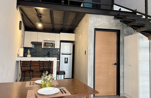 Saltillo Apartment | Modern double-height loft new and equipped with its own parking lot