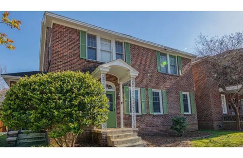 Columbia House | Modern Downtown Apt| Free Parking| DownTown & USC.