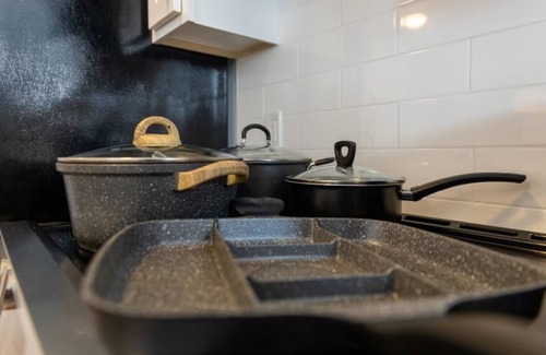 Downtown Newark Condo | Modern Downtown Loft Newark/EWR/PennStation/PrudentialCenter/NJPAC