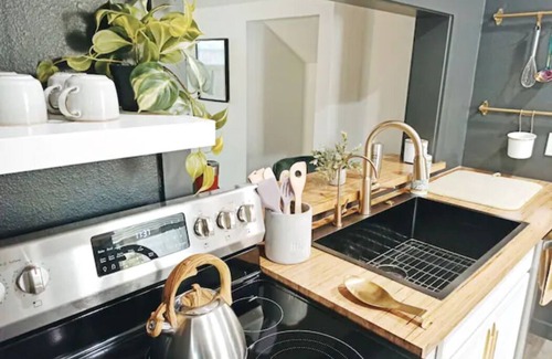 Wetmore House | Modern Duplex: 3 BR w/King Suite & Spacious Yard
