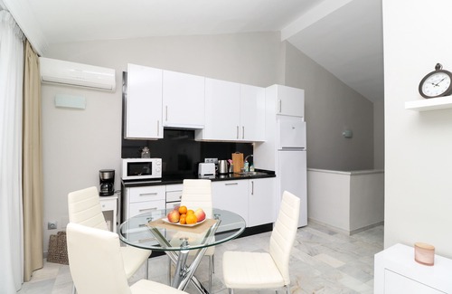 Urbanizacion Hacienda las Chapas Apartment | Modern duplex 6307 - great facilities onsite