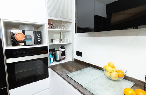 Malgrat de Mar Apartment | MODERN DUPLEX, TERRACE, 5 PAX, AIR CO,WIFI FREE.