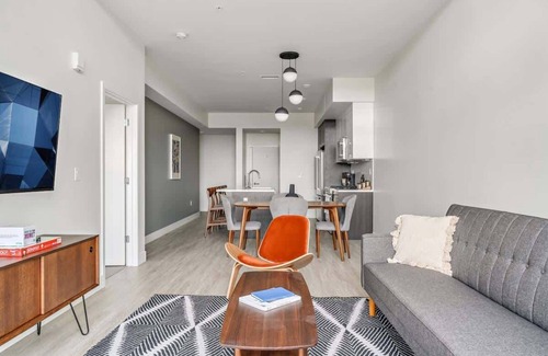 Highland Condo | Modern Eclectic Penthouse Loft | Zuni Lofts