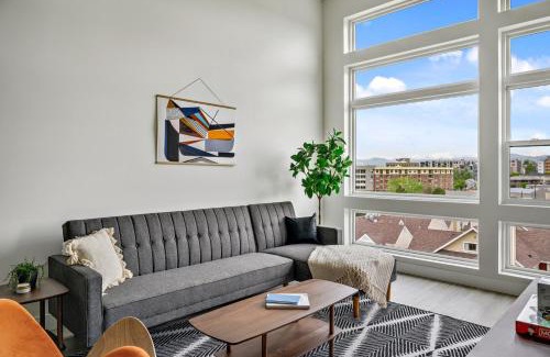 Highland House | Modern Eclectic Penthouse Loft - Zuni Lofts