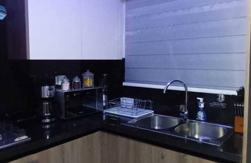 San Carlos Apartment | Modern elegant 2 bedroom 2 bath condo with pool and gym