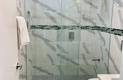 Alphabet City Apartment | Modern, elegant and large studio apartment#2F walk in distance to WTC.