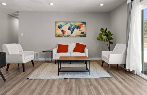 Fremont House | Modern Entire Home 4B2B w/ Pool in Fremont Silicon Valley