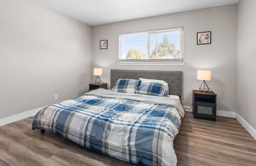 Fremont House | Modern Entire Home 4B2B w/ Pool in Fremont Silicon Valley