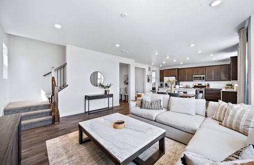 Commerce City House | Modern Executive Home Close to DEN