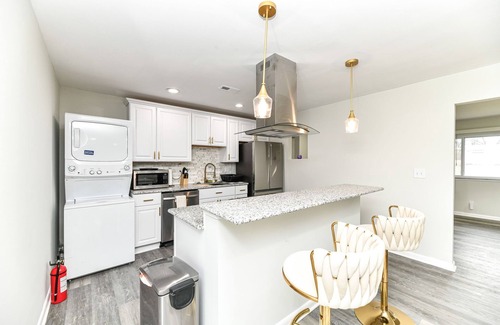 Beech Grove House | Modern, Family-Friendly 3 Bedroom House near Downtown Indianapolis