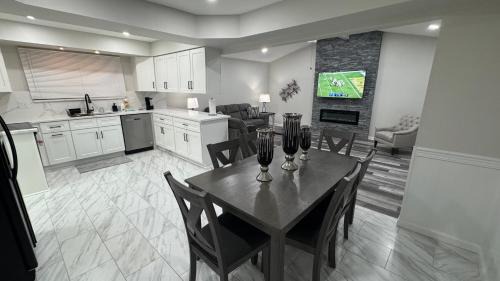 Sterling Heights House | Modern Family Home -3BR -High Speed Wi-Fi Comfort