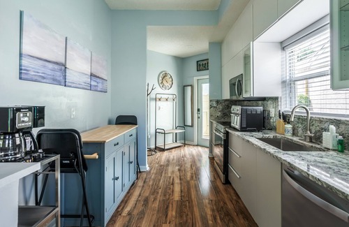 Sandalfoot Cove House | Modern Family Home w/Cinema , Close to Beach!