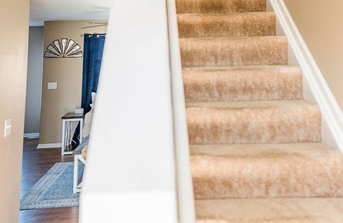 Lexington House | Modern farm house just minutes from downtown Lex