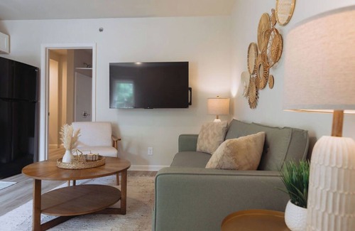 Johnson City Apartment | Modern Farmhouse 1 Bed Apartment in Johnson City