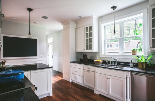 Leland House | Modern farmhouse interior, carriage house, walk to Lake Leelanau & Lake Michigan