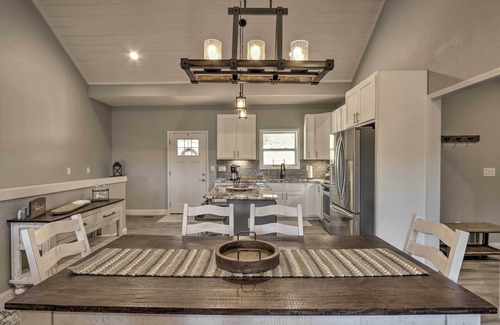 Blairsville House | Modern Farmhouse w/Exercise Room, Mtn Views