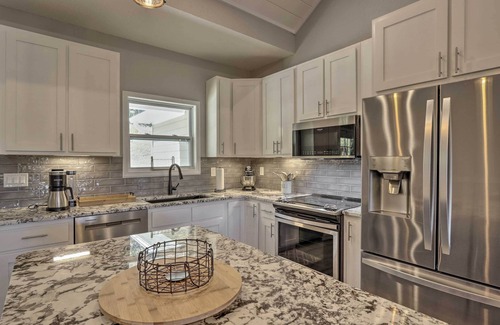 Blairsville House | Modern Farmhouse w/Exercise Room, Mtn Views
