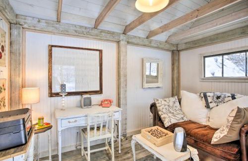 Coeur d'Alene House | Modern Farmhouse with Movie Room - 6 Mi to Lake!