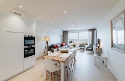 De Haan Apartment | Modern Flat by the Dunes
